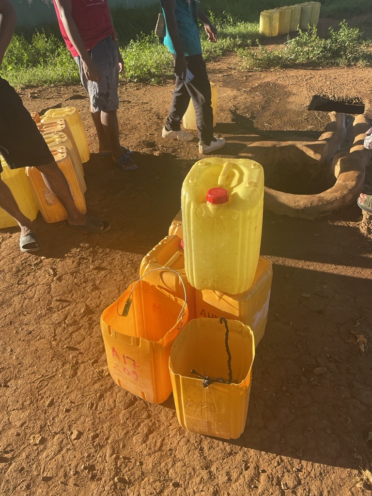 Containers to collect water during the dry spell