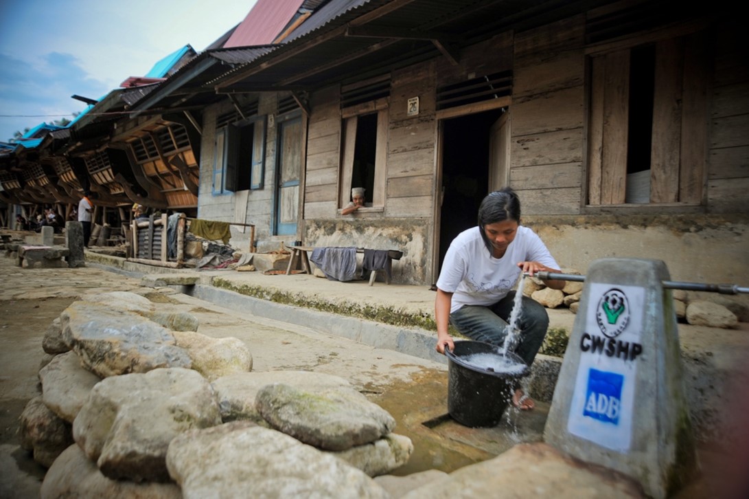 Figure 4: Because the city lacks the capability to deliver piped water to the entire city, millions of residents rely on wells for their daily water supply (Asian Development Bank, 2016).