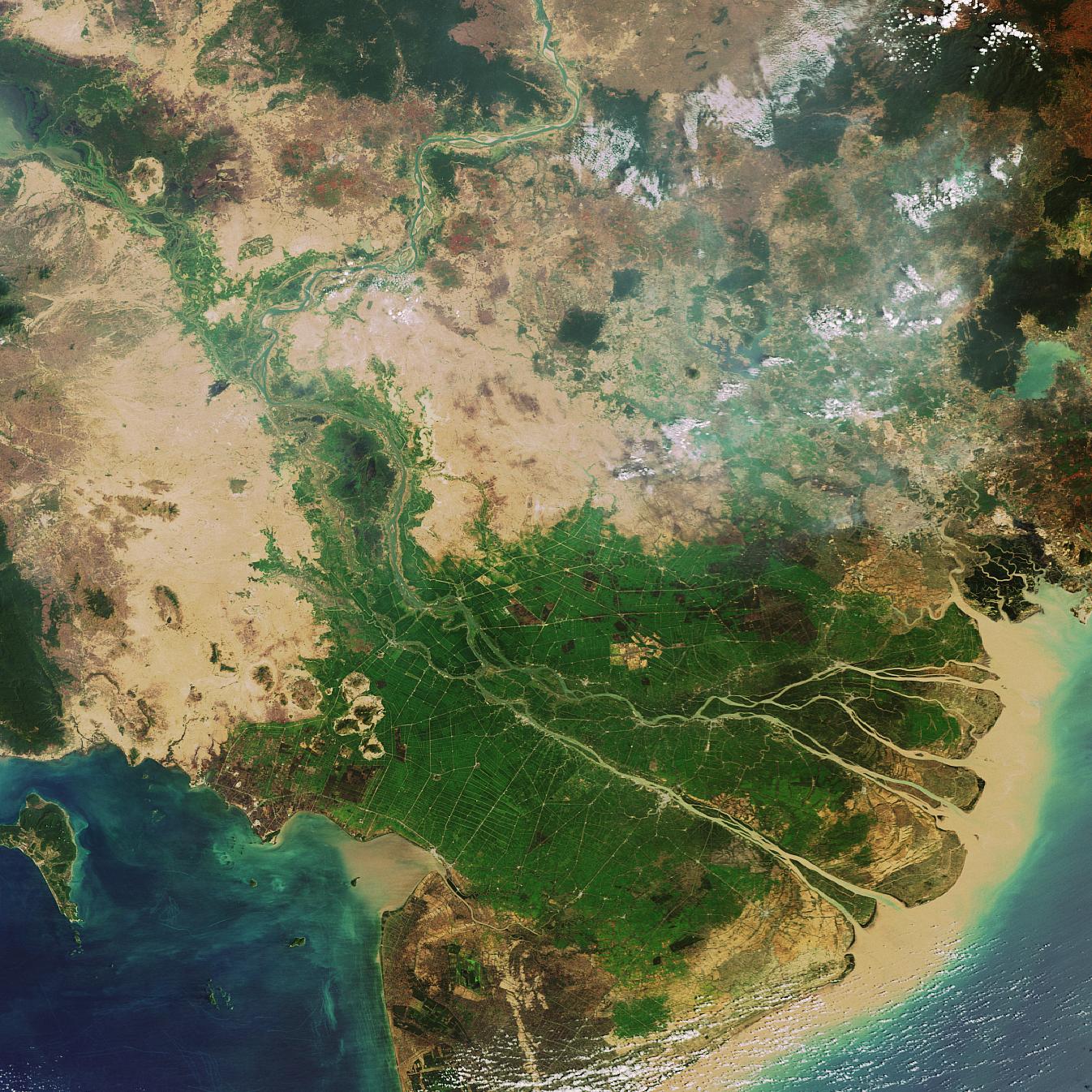 Vietnam’s Mekong Delta, captured by Envisat. Source: ESA.