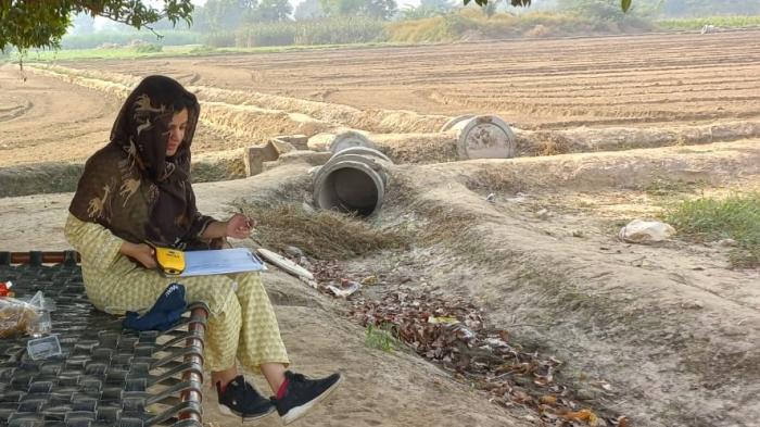 Photo of Hafsa Aeman in the field