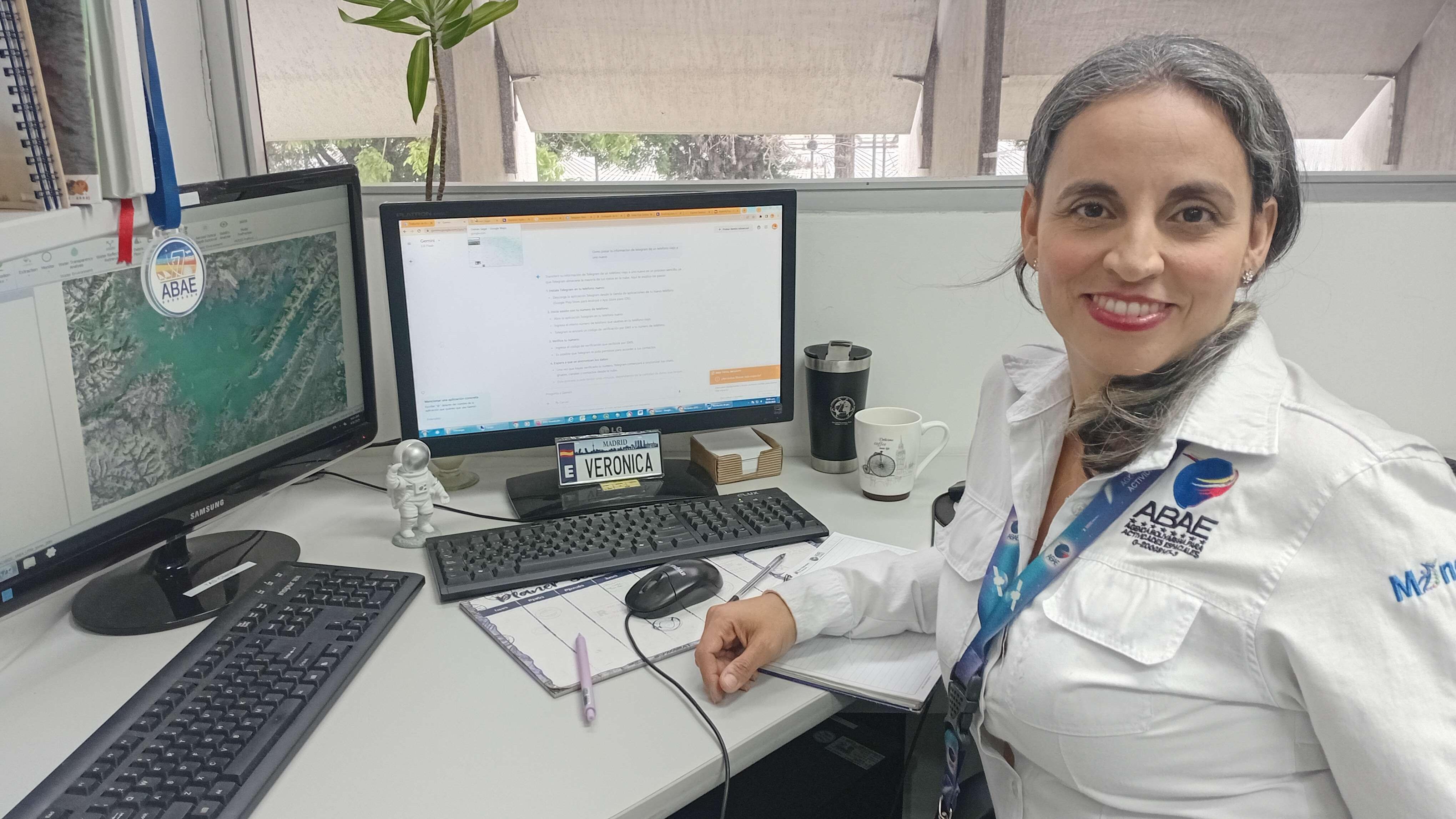 Photo of Veronica De Souza at her desk in ABAE