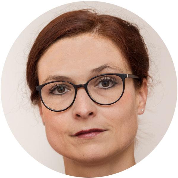 Photo of Dr. Susanne Schmeier