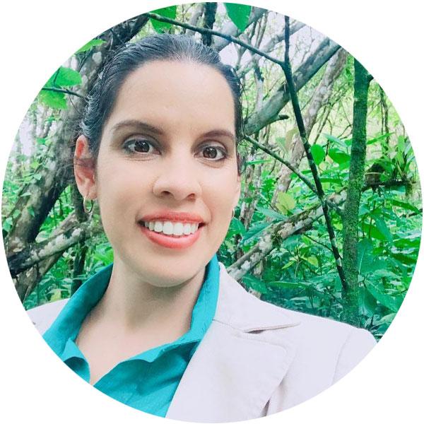 Photo of Andrea Alvarado-Lopez